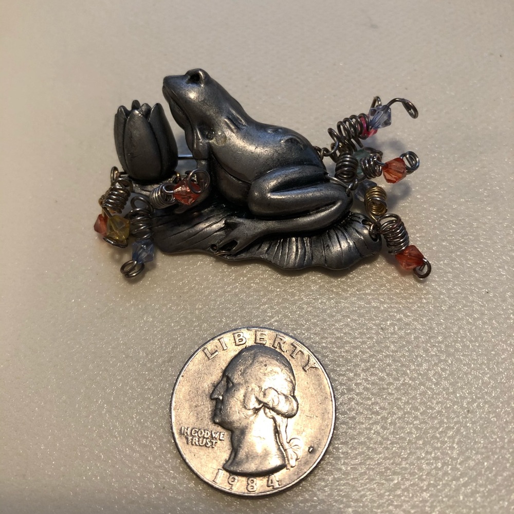 Brooch